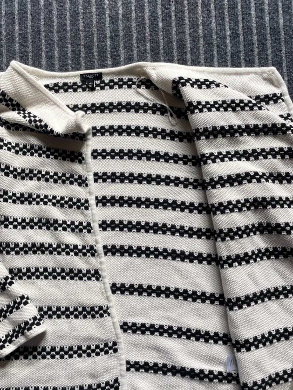 Talbots Cardigan XL Petite Black and White 98% Cotton - Picture 6 of 7